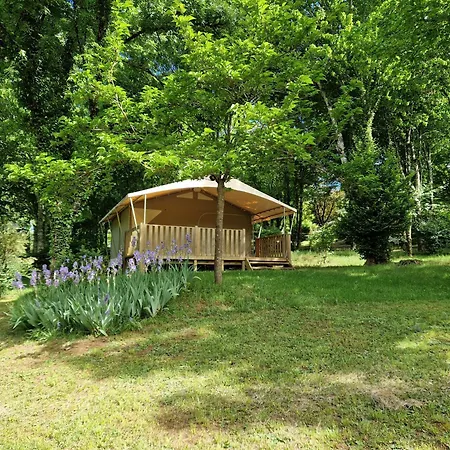 Le Domaine De La Grande Veyiere Molieres (Dordogne)