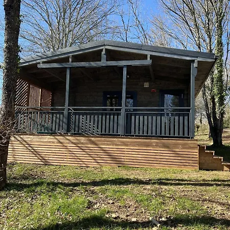 Le Domaine De La Grande Veyiere Campsite Molieres (Dordogne)