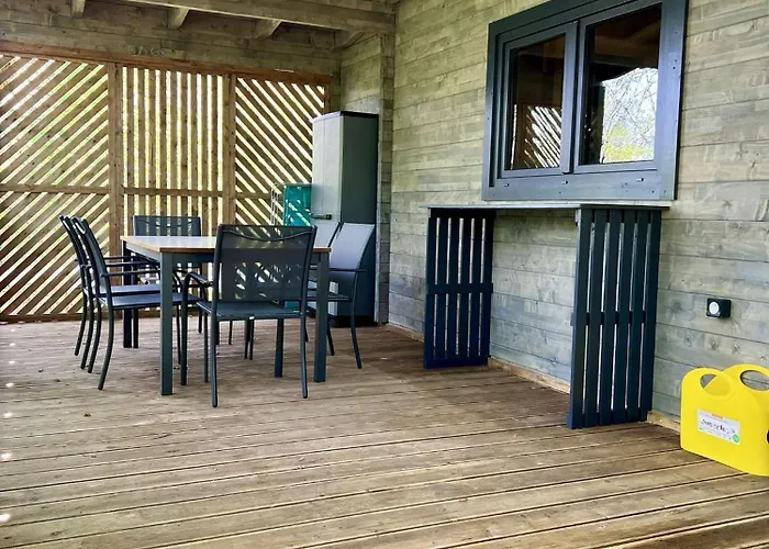 Le Domaine De La Grande Veyiere Molieres (Dordogne)