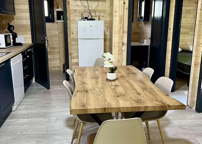 Campeggio Le Domaine De La Grande Veyiere Molieres (Dordogne)